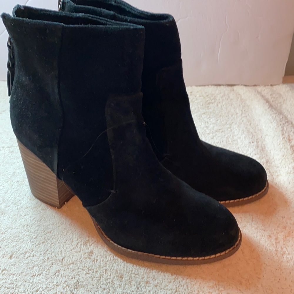 Splendid booties